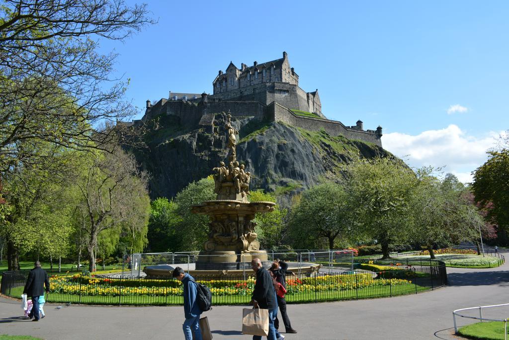 Mw Townhouse Hotel Edinburgh Bagian luar foto