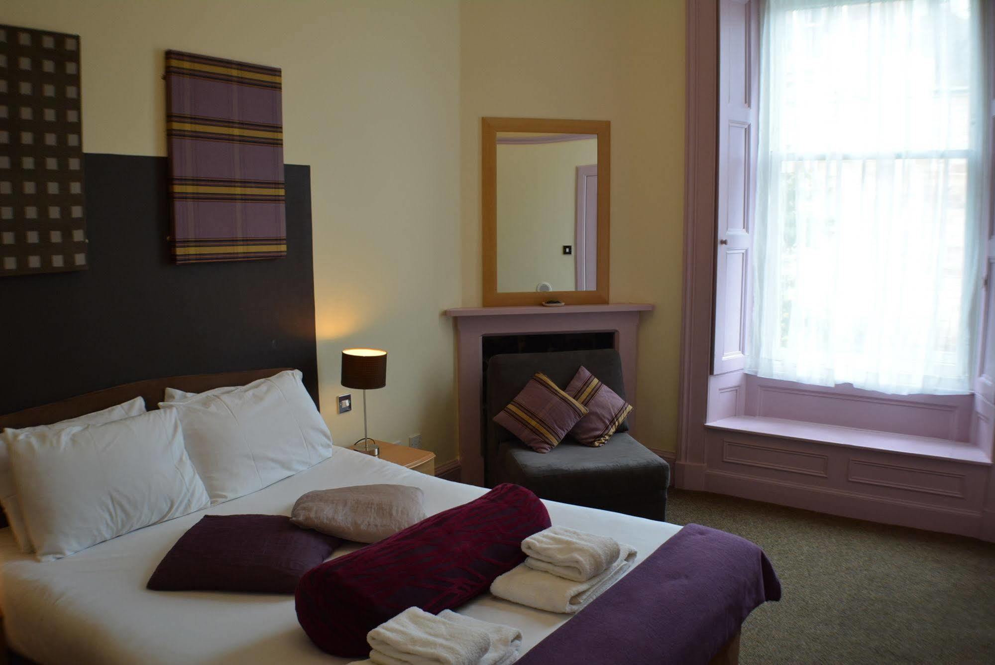 Mw Townhouse Hotel Edinburgh Bagian luar foto